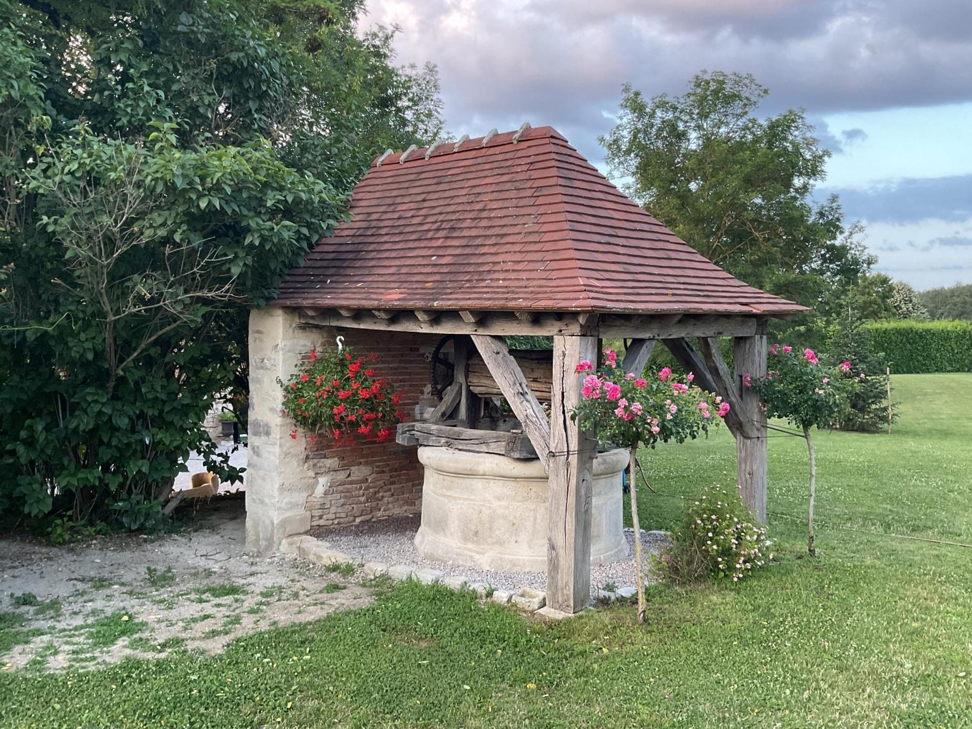 La Reserve De Rilhat Cognat-Lyonne Exterior photo